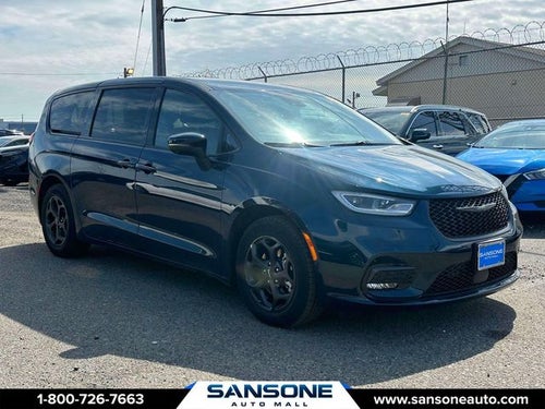 2023 Chrysler Pacifica Hybrid Touring L