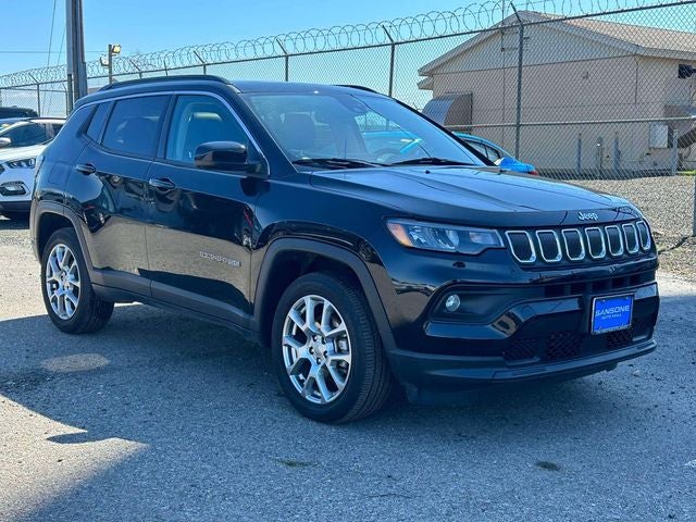 2022 Jeep Compass Latitude Lux