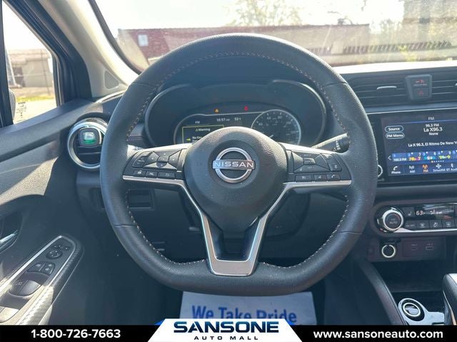 2025 Nissan Versa 1.6 SR