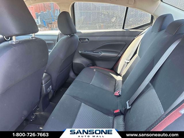 2025 Nissan Versa 1.6 SR