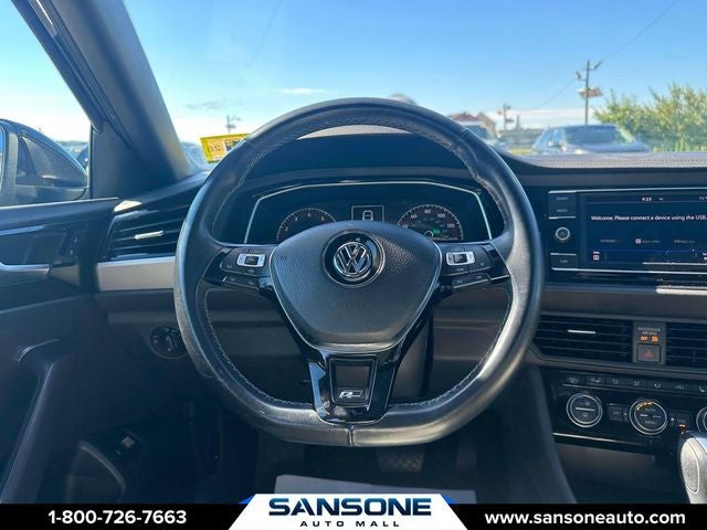 2019 Volkswagen Jetta R-Line