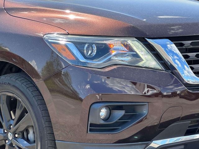 2019 Nissan Pathfinder SL