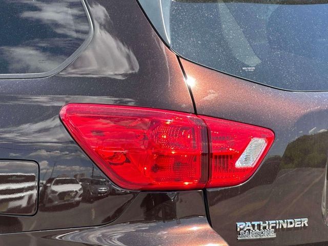 2019 Nissan Pathfinder SL
