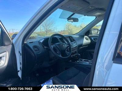 2019 Nissan Pathfinder S