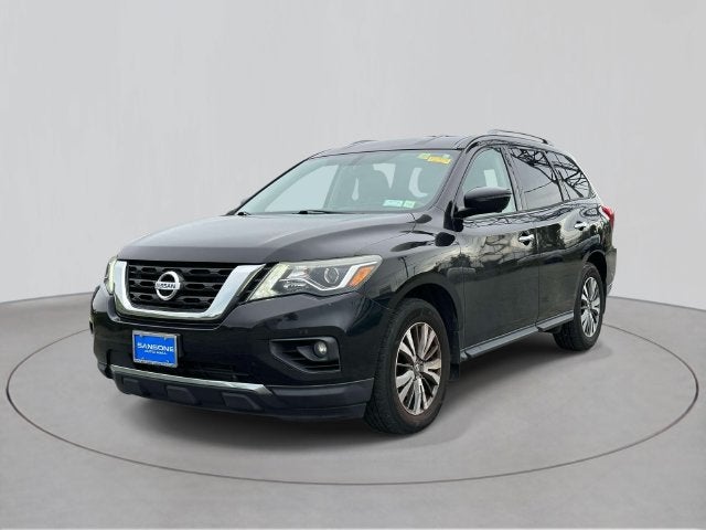 2017 Nissan Pathfinder SL
