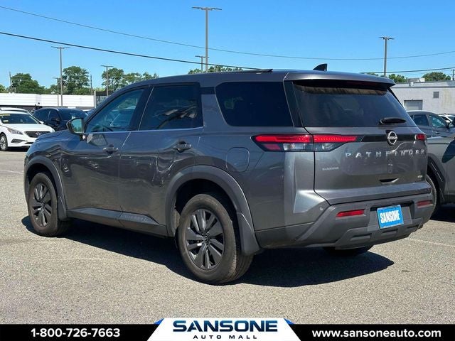 2024 Nissan Pathfinder S