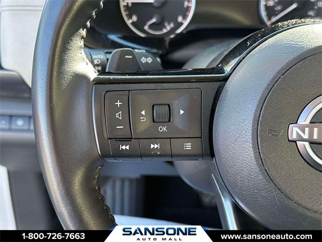 2023 Nissan Pathfinder SL