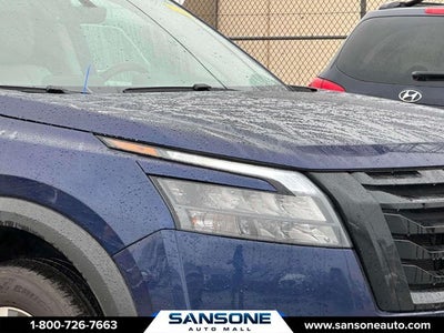 2025 Nissan Pathfinder SL