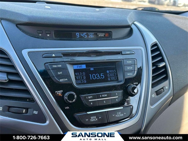 2016 Hyundai Elantra SE