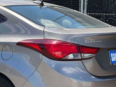 2016 Hyundai Elantra SE