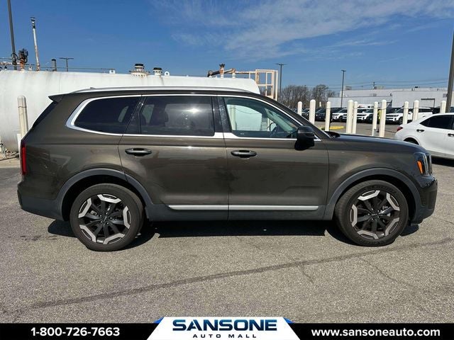 2023 Kia Telluride S