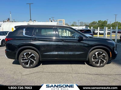 2023 Mitsubishi Outlander SEL