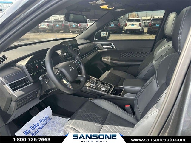 2025 Mitsubishi Outlander PHEV SEL Black Edition