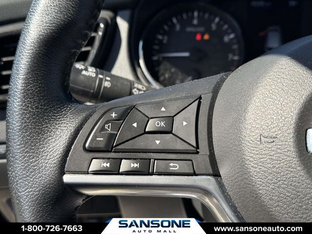 2022 Nissan Rogue Sport SV