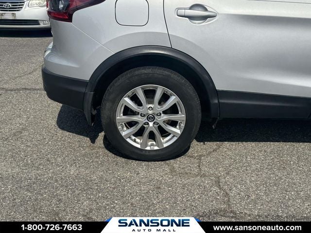 2021 Nissan Rogue Sport SV