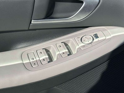 2025 Hyundai Sonata SEL Convenience