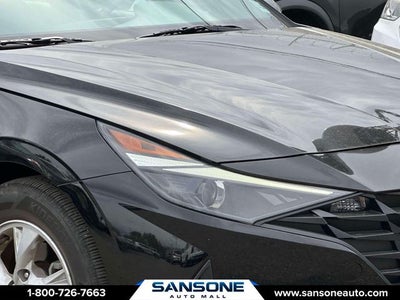 2023 Hyundai Elantra SE