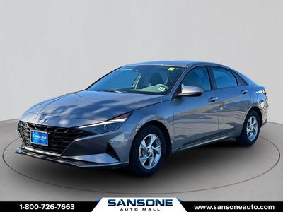 2023 Hyundai Elantra SE