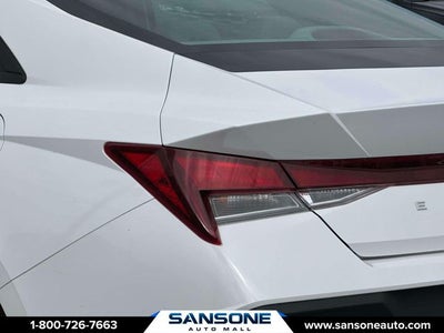 2025 Hyundai Elantra SE