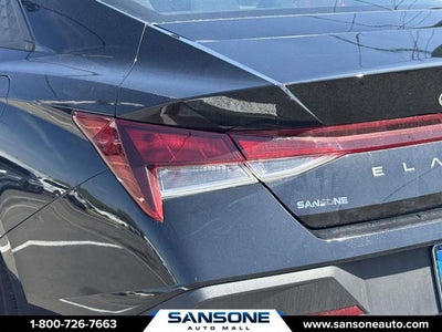 2025 Hyundai Elantra SE