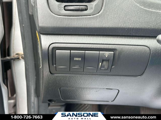 2004 Hyundai Sonata Base