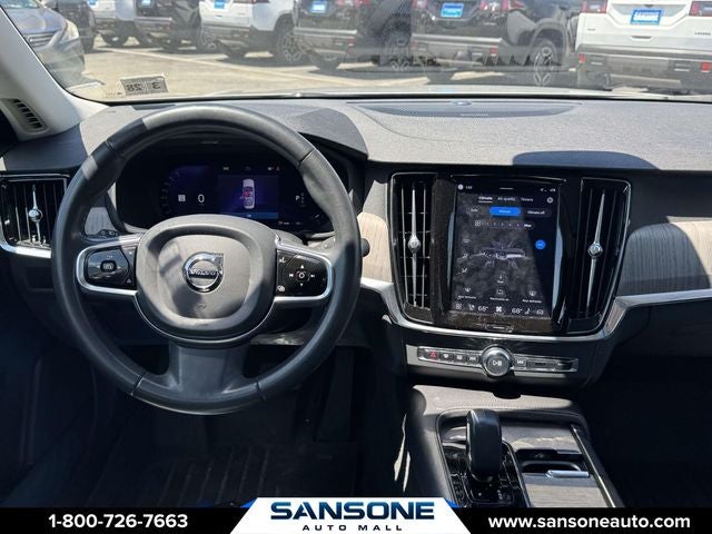 2023 Volvo S90 B6 Plus