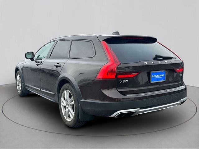 2018 Volvo V90 Cross Country T5