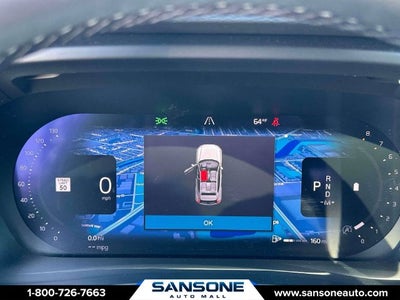 2024 Volvo XC40 B5 Plus Dark Theme
